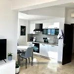דירה Panorama Pearl Sea View