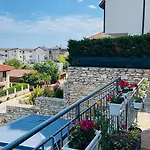 Panorama Pearl Sea View דירה *