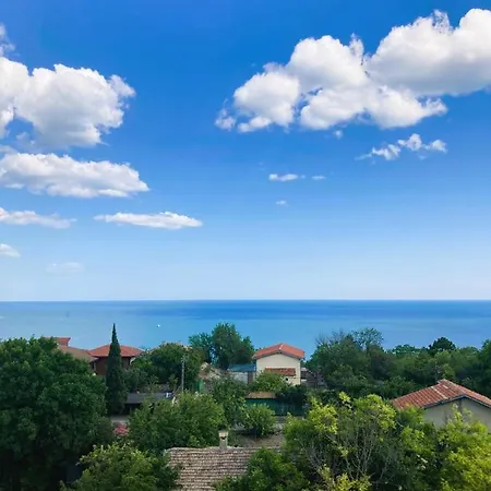 Panorama Pearl Apartment *