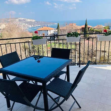 Panorama Pearl Sea View * Μπαλτσίκ