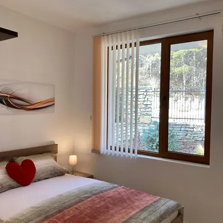 Panorama Pearl Sea View Апартаменты *