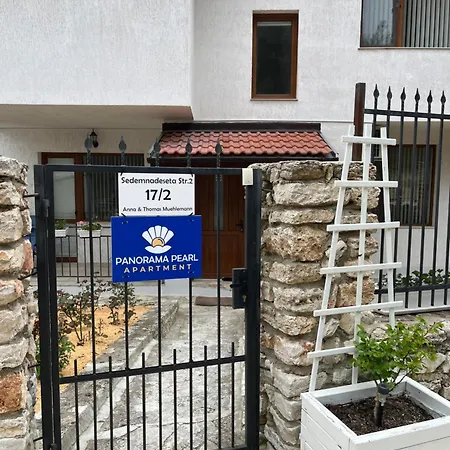 Panorama Pearl Sea View