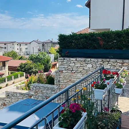 Panorama Pearl Sea View Апартаменты *