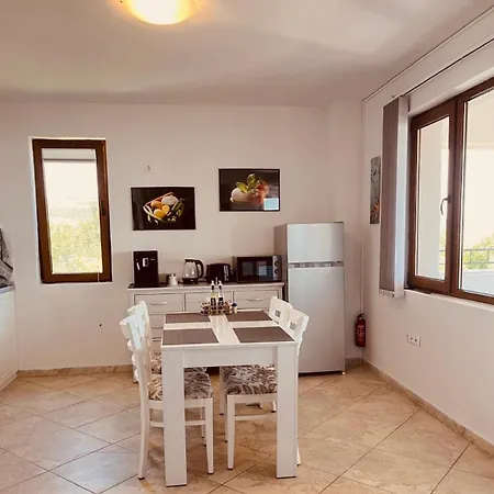 Апартаменты Panorama Pearl Sea View *