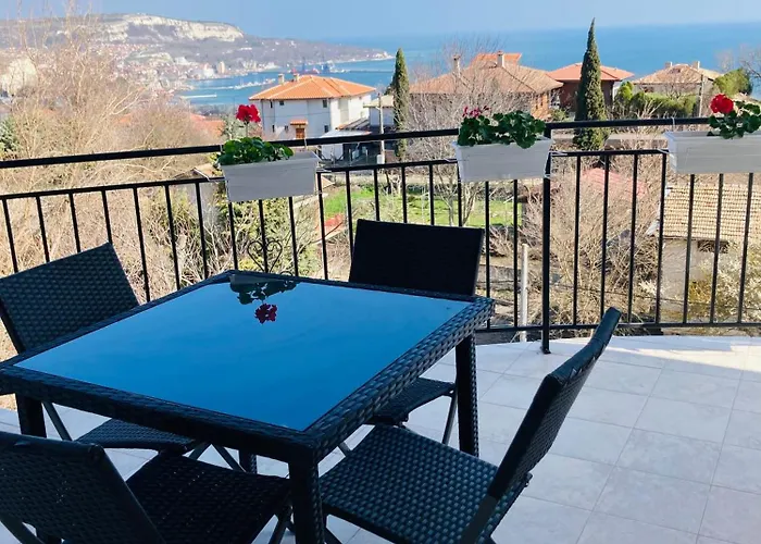 Panorama Pearl Sea View * Μπαλτσίκ