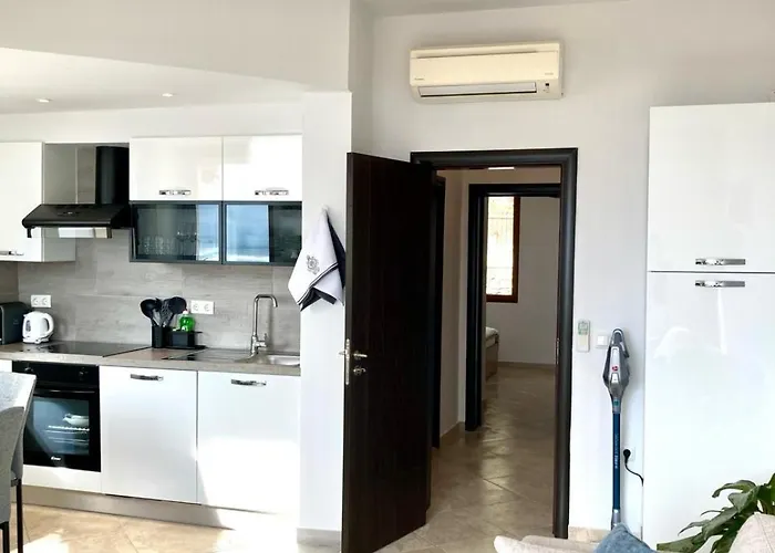 Panorama Pearl Sea View Διαμέρισμα Μπαλτσίκ