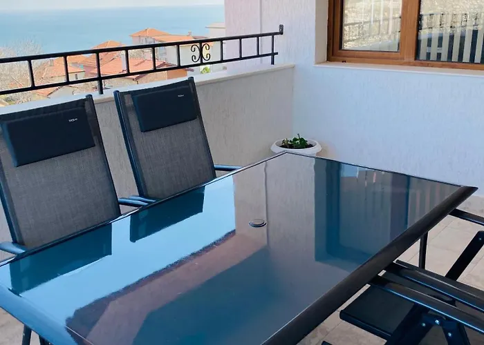 Panorama Pearl Sea View